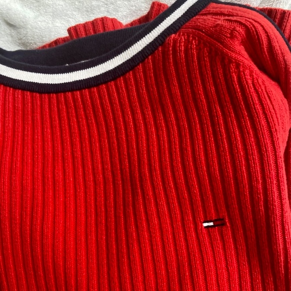 Tommy Hilfiger Denim Knit Sweater (M) - Picture 5 of 7